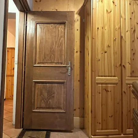 Lägenhet Housmart Della Difesa 72 San Vito di Cadore
